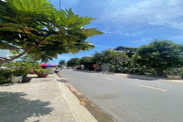 Nhà Mặt tiền Vuông 3 tầng Xe tải tránh 100m2 – Thạnh Lộc 31 Q12