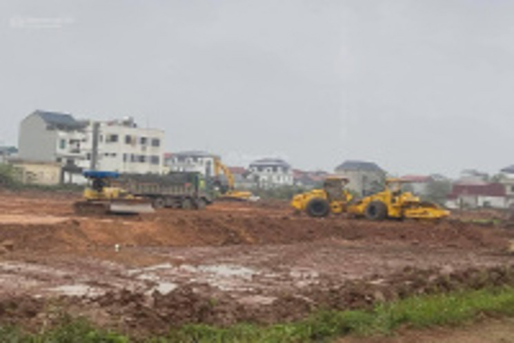 BÁN ĐẤT ĐẤU GIÁ CẦU LỌC_NGỌC TẢO_PHÚC THỌ_GẦN KCN NAM PHÚC THỌ_200M RA ĐƯỜNG 32 _Ô TÔ ĐỖ CỬA 