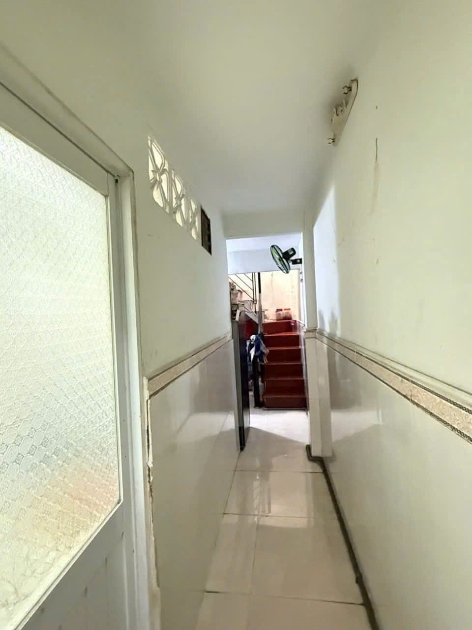 Chỉ 3 tỷ - Nhà 1 Trệt 1 Lửng, Sổ Hồng Riêng, Ngay Siêu Thị Metro Quận 12