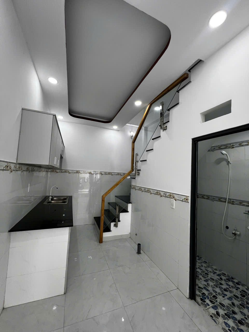 Nhà chính chủ giá chỉ 599tr, sổ hồng riêng - Vị trí đắc địa gần KCN Xuyên Á