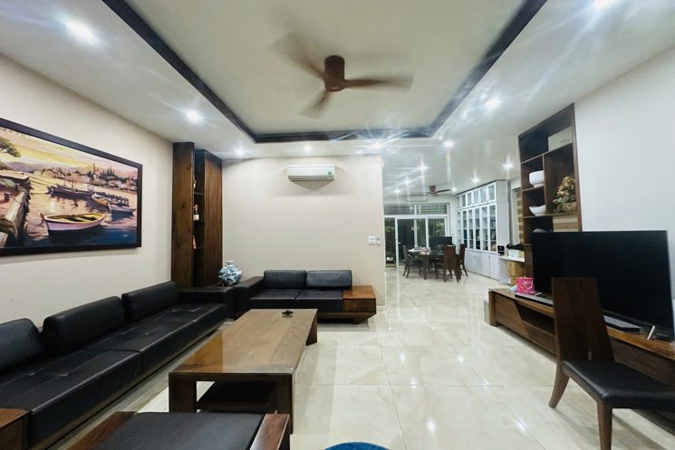 LOA LOA BÁN GẤP BIỆT THỰ LÀNG VIỆT KIỀU CHÂU ÂU MỘ LAO ,HÀ ĐÔNG VỊ TRÍ ĐẮC ĐỊA - KHU VIP HÀ ĐÔNG 