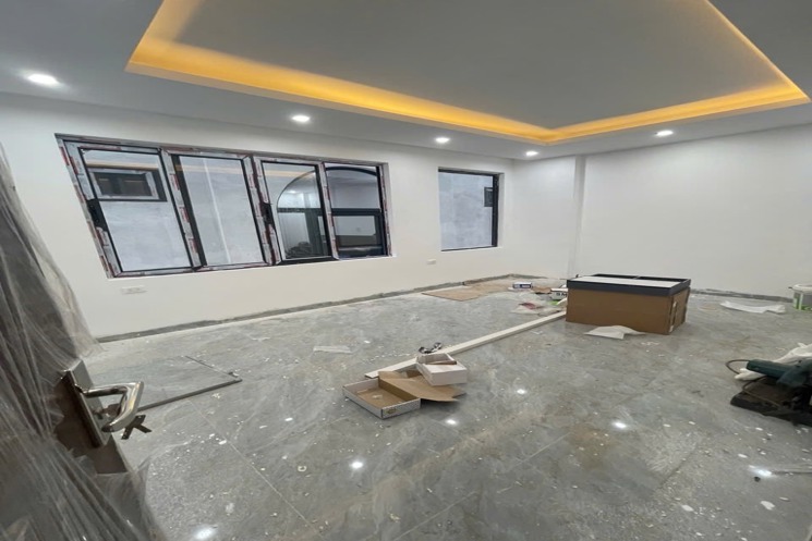 NHÀ MỚI DÂN XÂY CHẮC CHẮN – THANG MÁY XỊN - FULL NỘI THẤT- NGÕ 3M BA GÁC ĐUA - VÀI BƯỚC RA PHỐ _