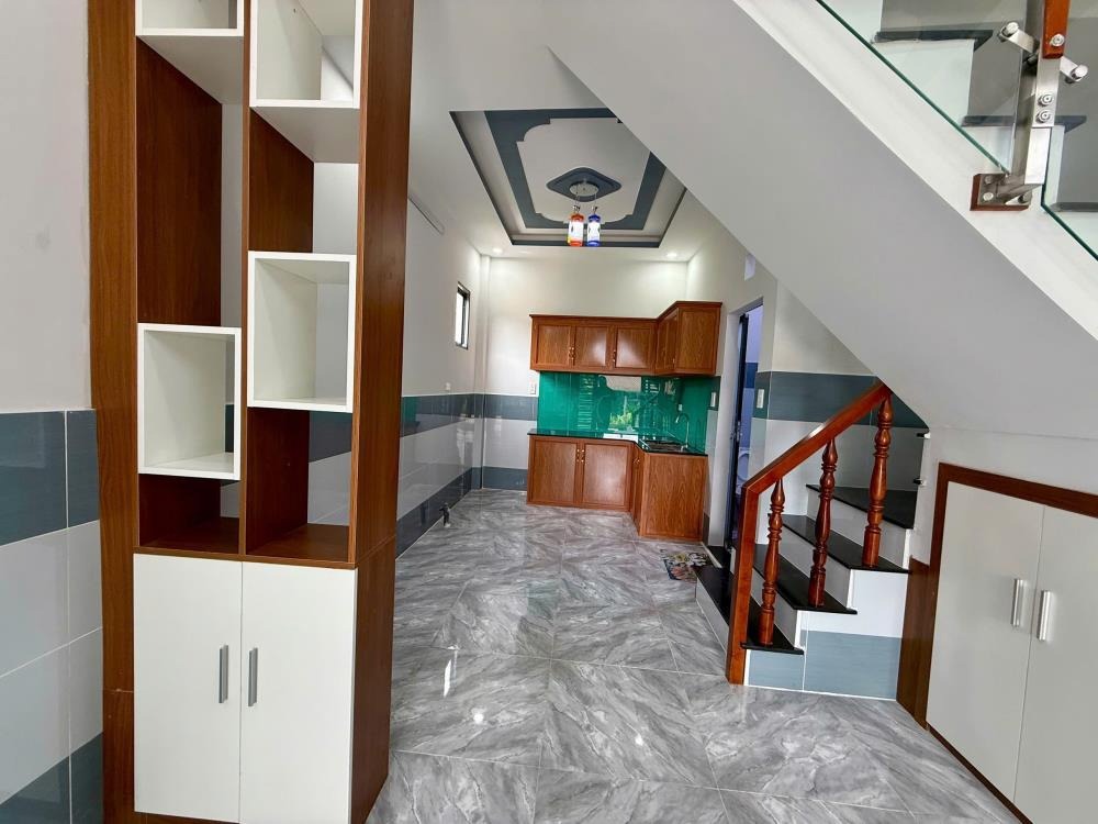 Nhà Giá Rẻ 550TR, Sổ Hồng Riêng - Nguyễn Văn Bứa, Công Chứng Ngay
