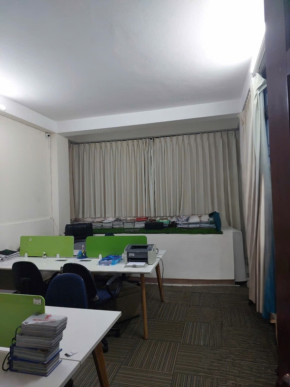 Bán Gấp Tòa VP Bạch Mai 129m2 7 Tầng Thang Máy - Giá 69 Tỷ