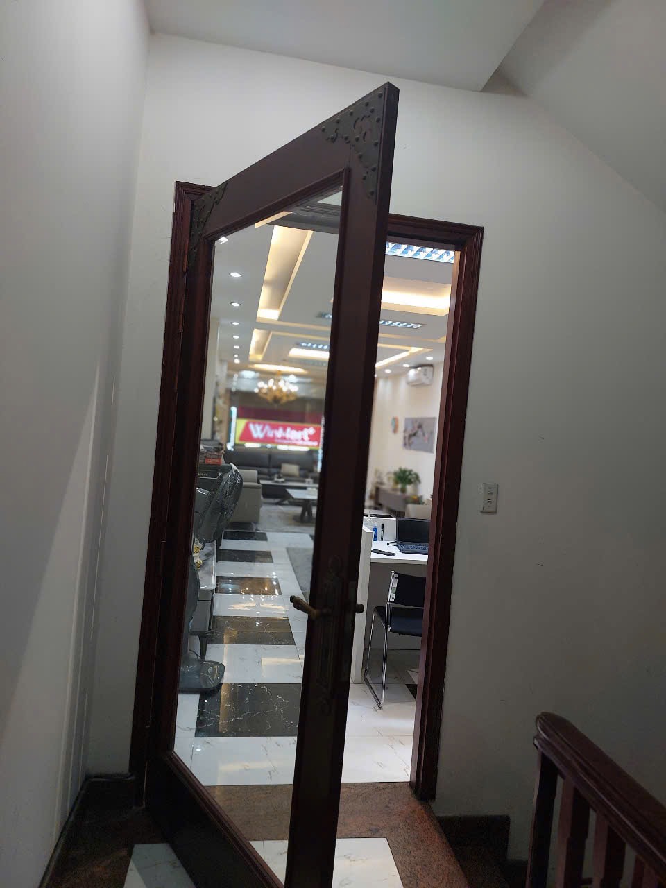 Bán Gấp Tòa VP Bạch Mai 129m2 7 Tầng Thang Máy - Giá 69 Tỷ