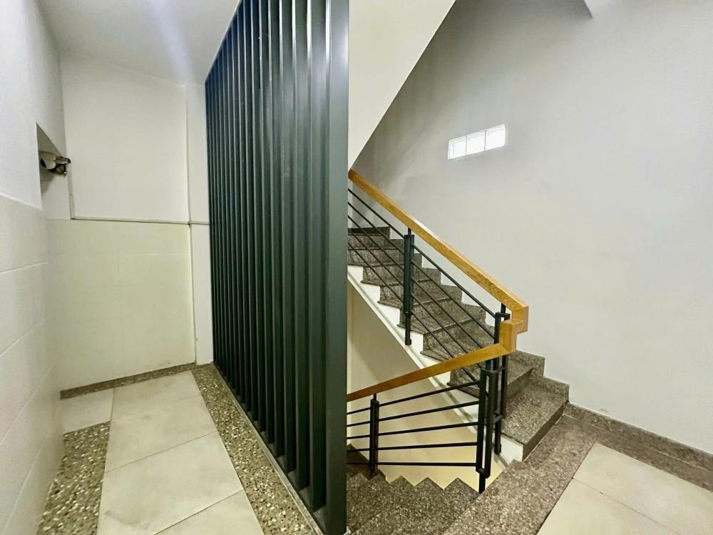 Căn Góc Vườn Lài Tân Phú: 123m², Hẻm Xe Hơi, Tiềm Năng Cho Thuê Cao