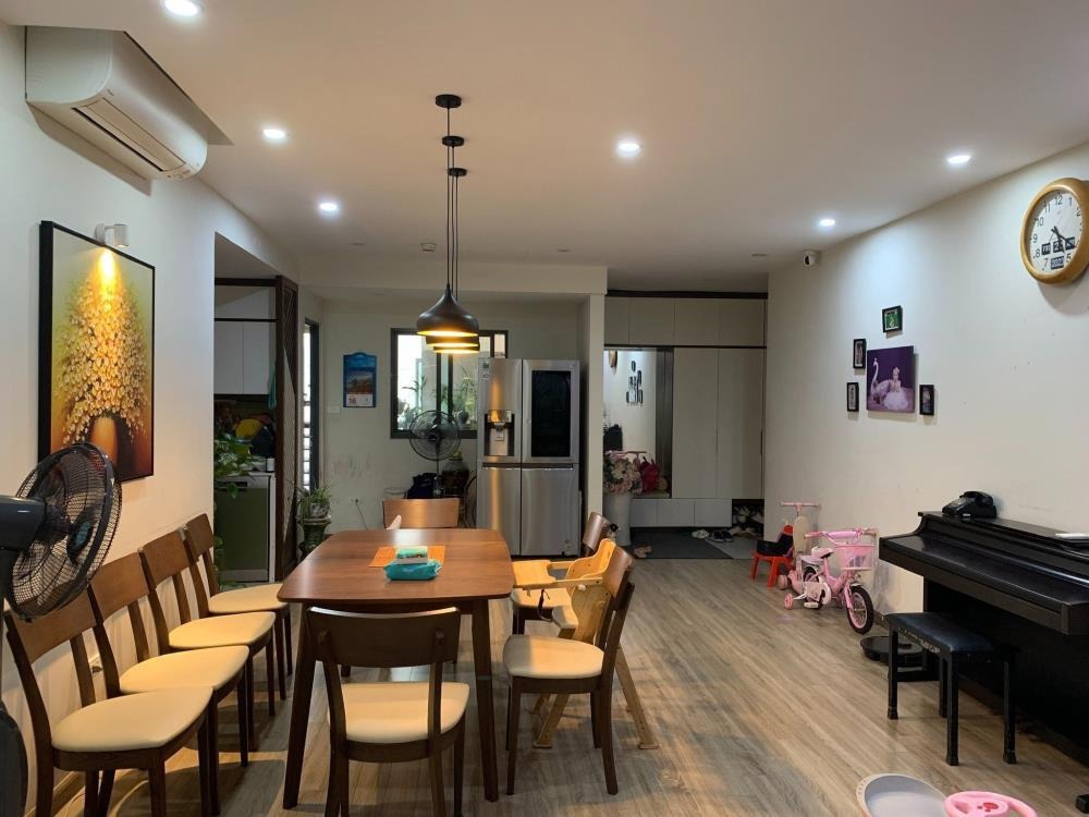 Bán Căn 3 Ngủ Mulberry Lane - 137m2 - Giá 8.4 Tỷ - Có Thể Thương Lượng