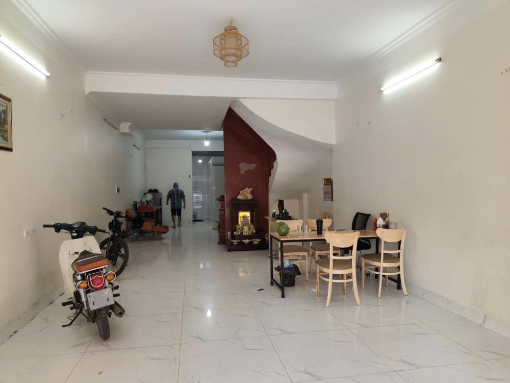Cho Thuê Nhà Liền Kề La Khê - 85m², 4 Tầng, Mặt Tiền 5m, Ô Tô Tránh - Gần HPC Landmark
