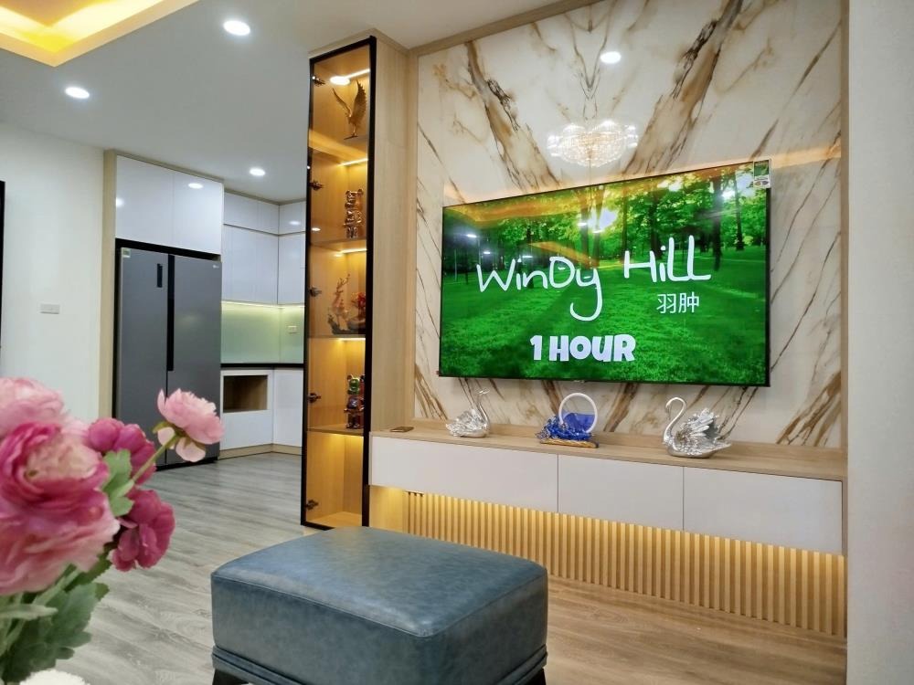 Bán Căn Hộ 3PN, 102m2, Full Đồ, View Phố, Giá 8.x Tỷ - Thanh Xuân