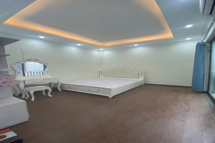 NGẢ EM NÓ ĐI LẤY CHỒNG Ạ. GIA ĐÌNH EM CHUYỂN CÔNG TÁC CẦN BÁN LUÔN CĂN HỘ DT 39M2. 4 TẦNG NHỈNH 3