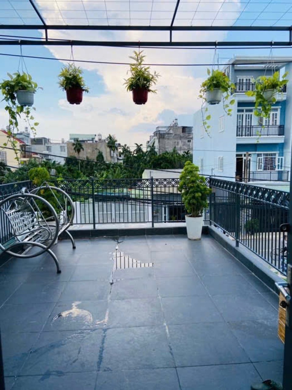 ⭐️ Nhà Mặt Tiền Thạnh Lộc - 100m2, 3 Tầng, Xe Tải Tránh, Giá Tốt