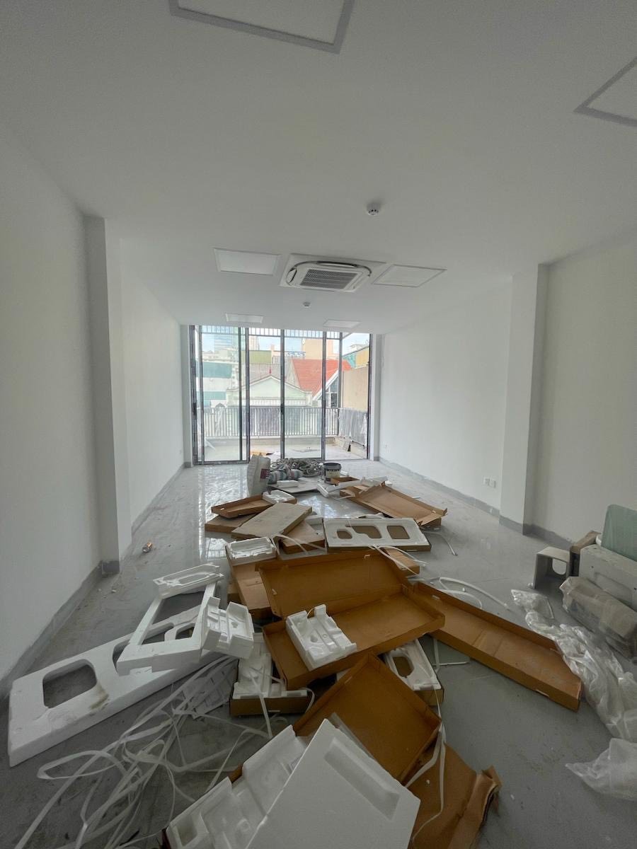 Bán Nhà Mặt Phố Đỗ Quang Cầu Giấy 70m2 - 8 Tầng, Thang Máy, 55 Tỷ
