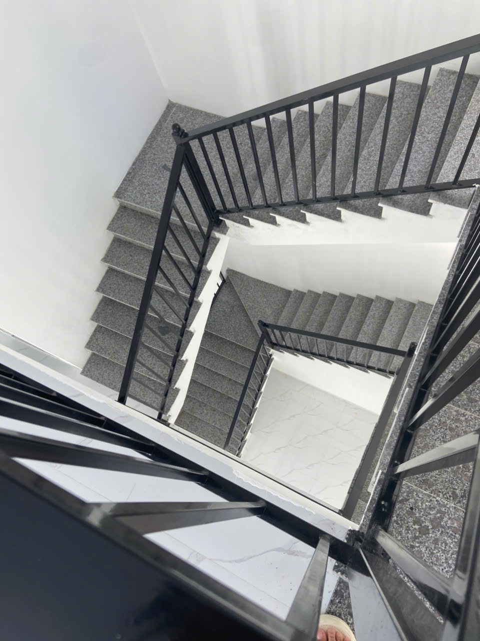 Cho Thuê Tầng 1 Biệt Thự An Quý Villa - Vị Trí Đắc Địa, Nội Thất Cao Cấp