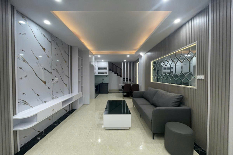 Bán nhà Vũ Tông Phan,Thanh Xuân - 40m 5 tầng gần ô tô trước nhà 2,5m