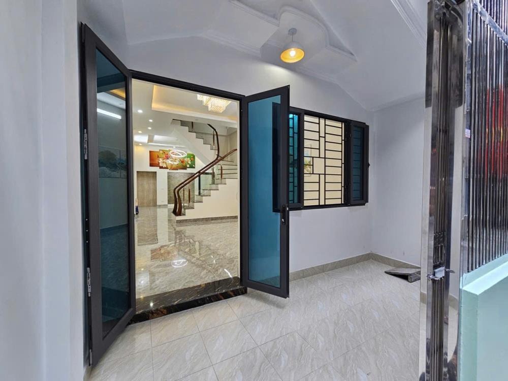Bán nhà 4 tầng, vị trí đẹp - Ngõ 86 Tô Vĩnh Diện, Thanh Xuân