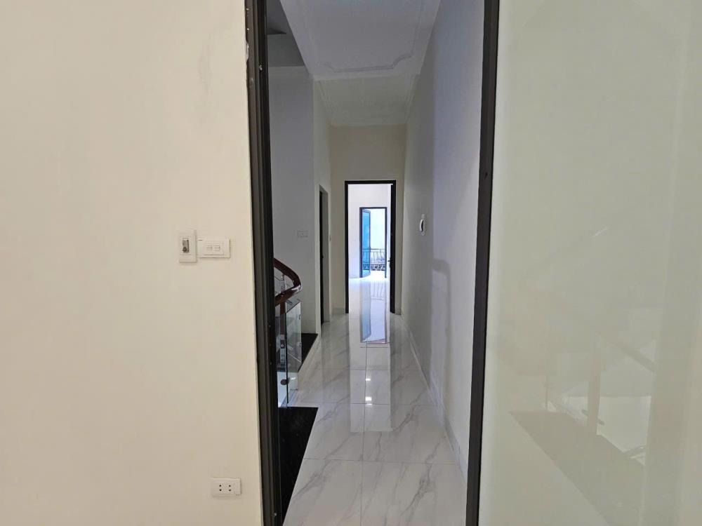 Bán nhà 4 tầng, vị trí đẹp - Ngõ 86 Tô Vĩnh Diện, Thanh Xuân