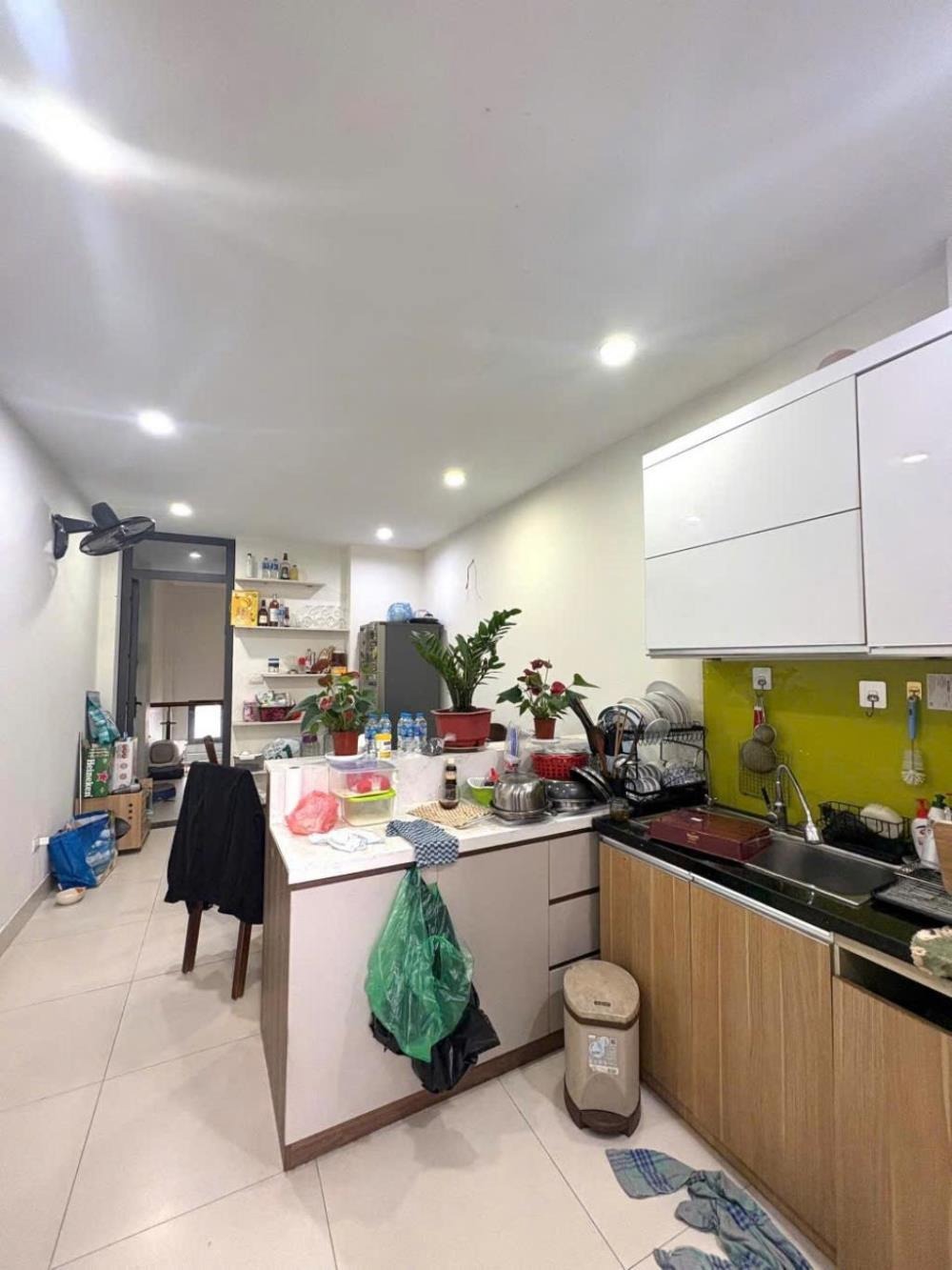 Nhà Mặt Phố Hòe Nhai 34 Tỷ - 44m2, 4PN, Thang Máy, Vị Trí Đắc Địa