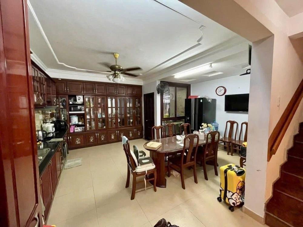 Nhà đẹp Tân Bình - 96m² - Hẻm Ôtô - Gần Sân Bay - 19.x tỷ