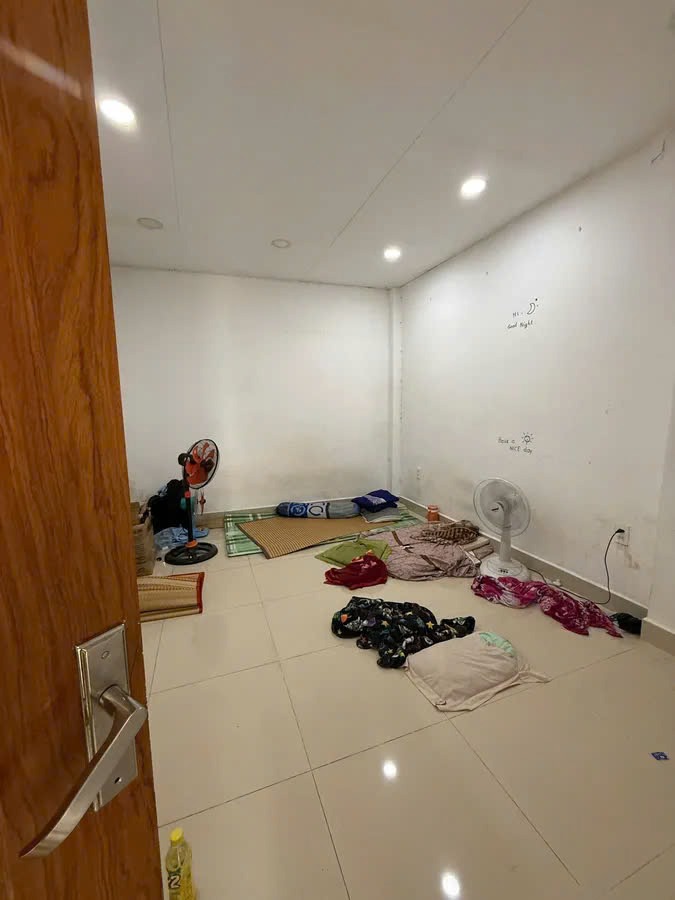 Nhà Mặt Tiền Tân Hải, Tân Bình - 60m2, 5 Tầng, KD Sầm Uất - 10.9 Tỷ