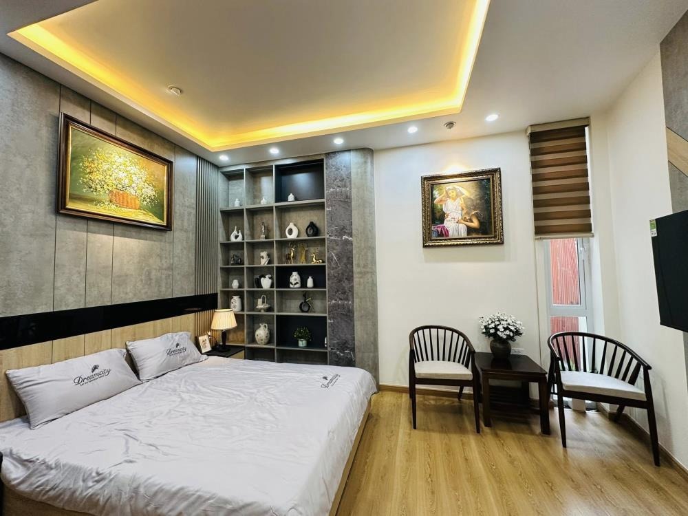 Siêu phẩm Khương Đình: Nhà đẹp full nội thất, 3 phòng ngủ, gần ô tô, 8.6 tỷ