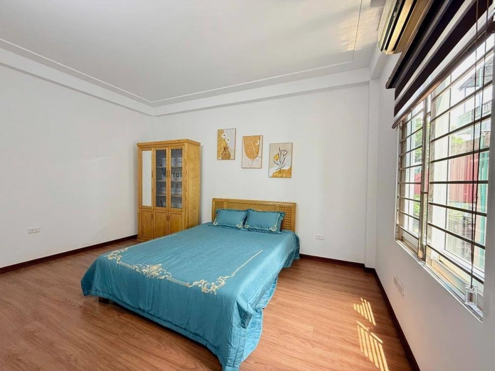 Nhà phố Kim Giang, Hoàng Mai - 36m2, 5 Tầng, Ô Tô Đỗ Cực Hiếm