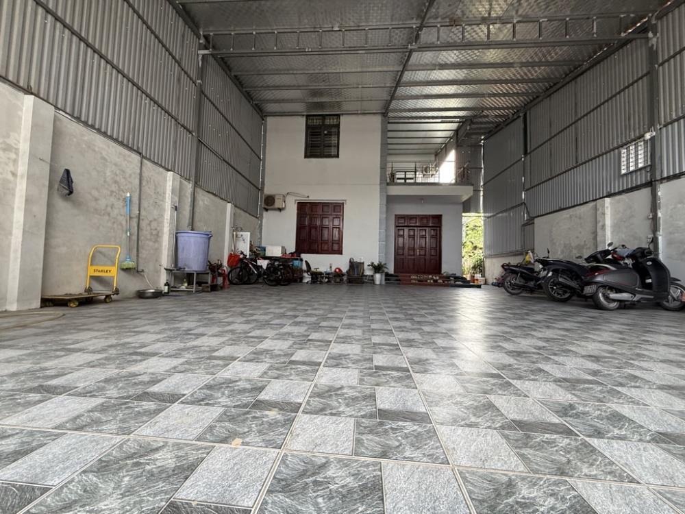Bán Đất Phố Cầu Cốc 115m2, Ngõ Thông, Ô Tô Vào Nhà - Giá 15.8 Tỷ