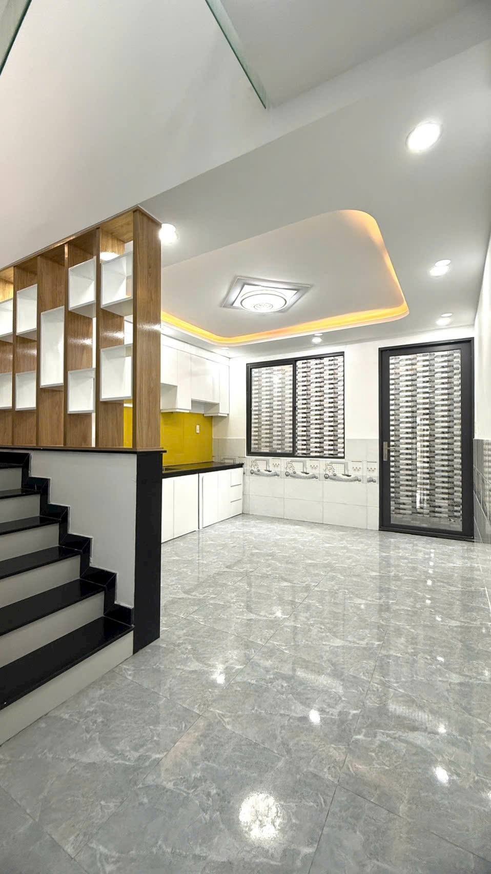 Bán Nhà Đúc Lửng Nguyễn Thị Kiểu, P. Tân Thới Hiệp, Quận 12 - Giá 2.35 Tỷ