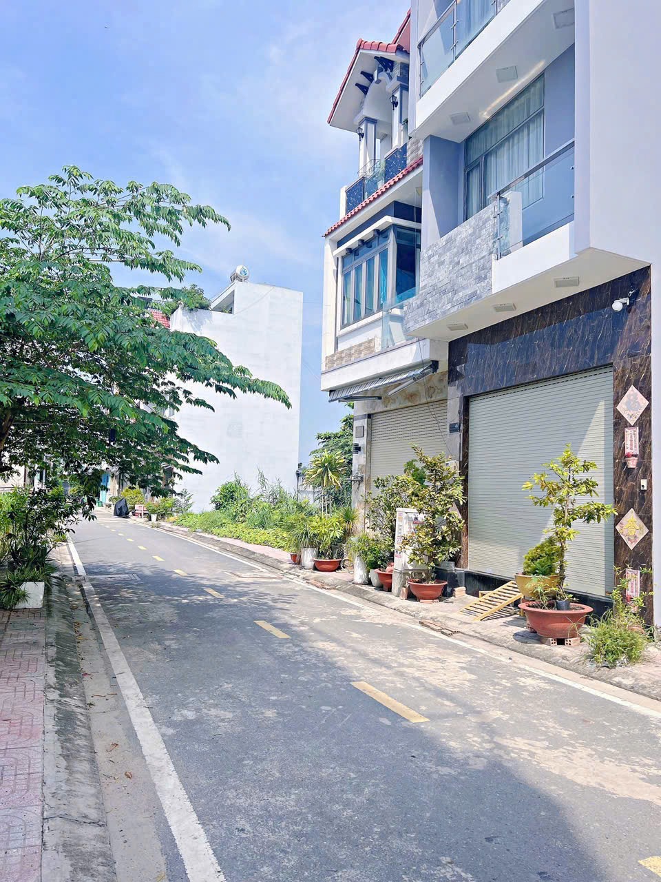 Đất Mặt Tiền Bình Tân: Vị Trí Đắc Địa, Tiềm Năng Sinh Lời Cao