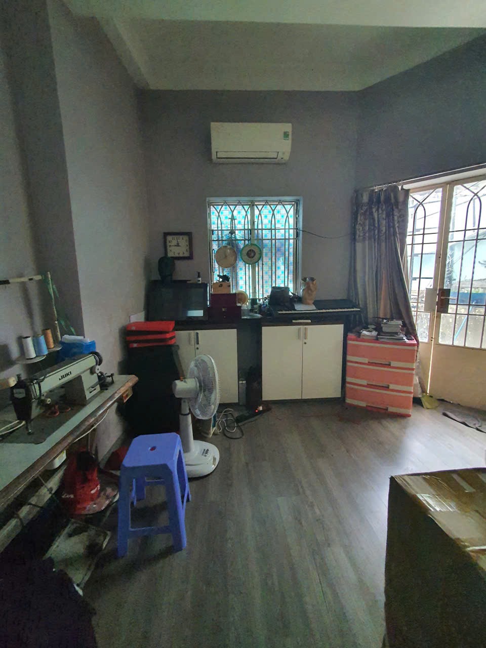 Nhà CMT8, Tân Bình: 35m2, 3 Tầng, Giá 4.7 Tỷ - Vị Trí Đắc Địa