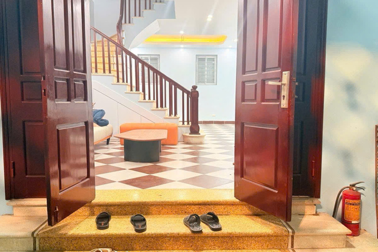 NHÀ XUÂN ĐỈNH - 60M 5 TẦNG MỚI ĐẸP - GẦN PHỐ - TIỆN ÍCH HÀNG NGÀN 
SỔ ĐỎ NỞ HẬU