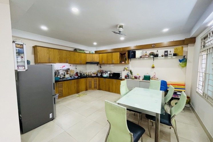 Nhà bán Khu VIP Lê Văn Sỹ Q.PN - DT 60m2, ngang 5.1m, 5 tầng - 10.9 TỶ