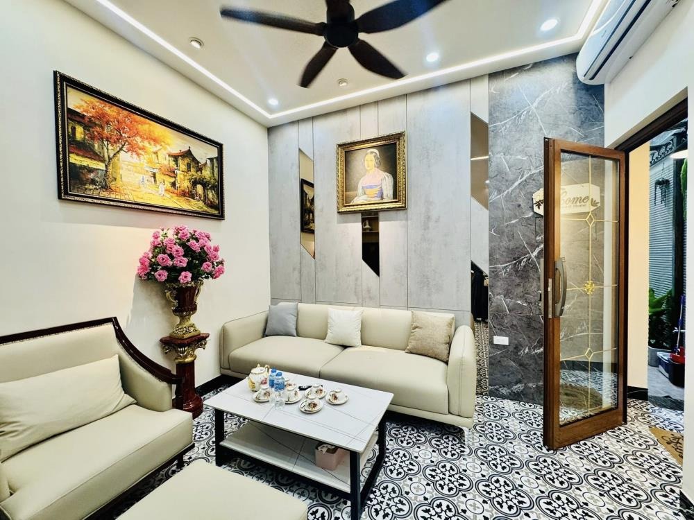 Khương Đình Thanh Xuân: 5 Tầng Mới, 45m2, Giá 8 Tỷ 95 - Vị Trí Vàng