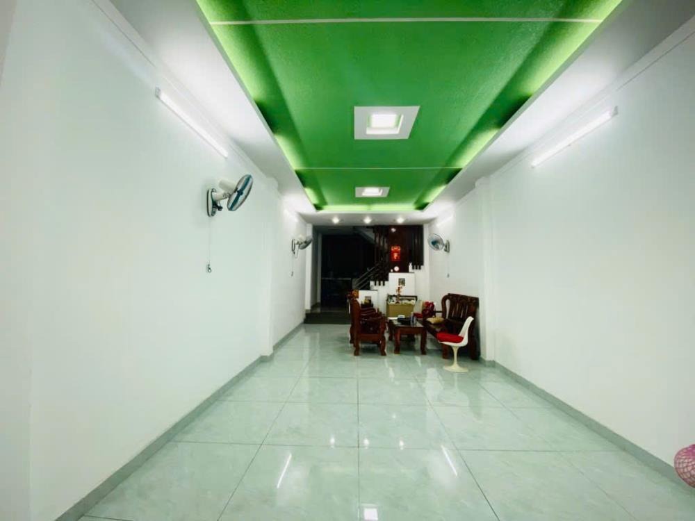 Bán nhà phố 96m2, 7PN, Quận 7 - Giá 14.5 tỷ - Pháp lý chuẩn
