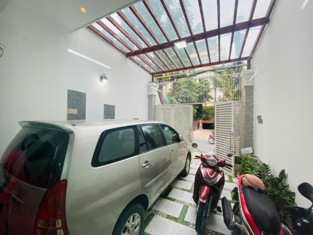 Bán nhà phố 96m2, 7PN, Quận 7 - Giá 14.5 tỷ - Pháp lý chuẩn