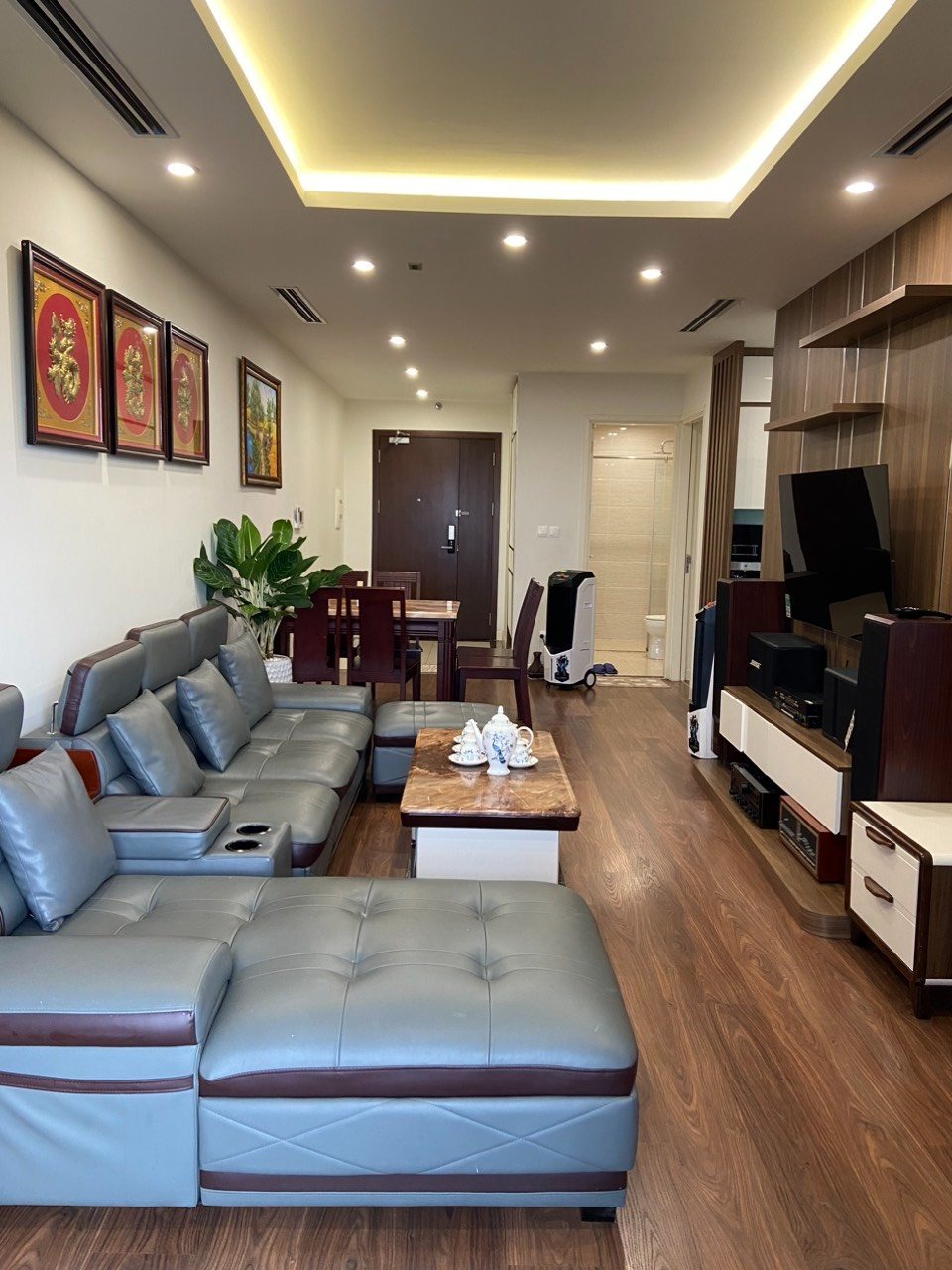 Bán Căn Hộ 2PN Imperia Garden - 66m2 - 6.9 Tỷ - Nội Thất Cao Cấp