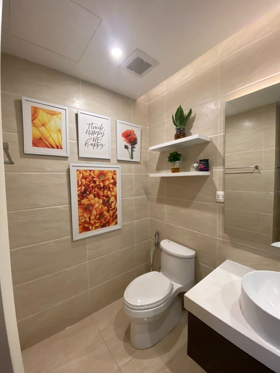 Bán Căn Hộ 2PN Imperia Garden - 66m2 - 6.9 Tỷ - Nội Thất Cao Cấp