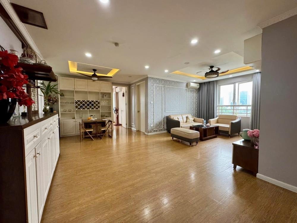 Căn hộ 118m² 3PN, Vị trí Vàng Ngã 3 Nguyễn Chí Thanh - Láng, Giá 9.99 Tỷ