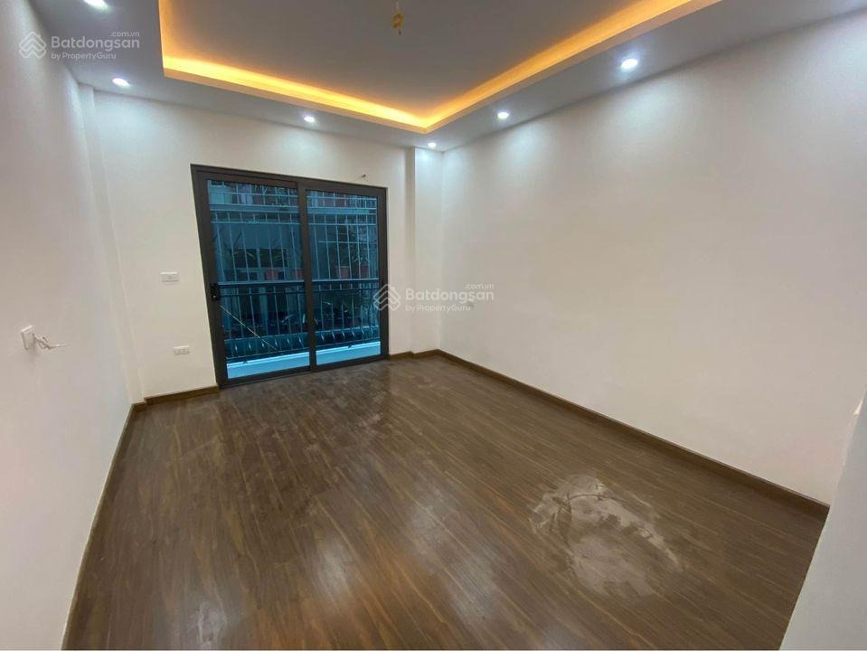 Nhà 5 Tầng, 6 Phòng Ngủ Vân Canh Giá 5.6 Tỷ - Vị Trí Đẹp, Gần Trường Học