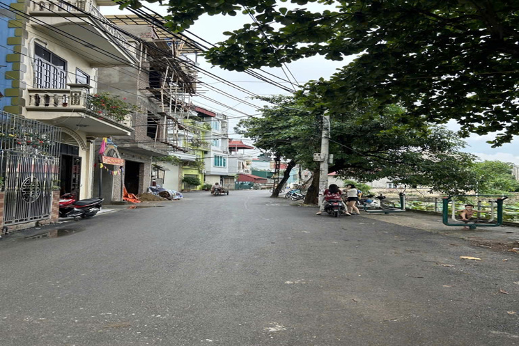 ⭐️⭐️⭐️ĐẤT NGUYỆT ÁNG ĐẸP,MẶT TIỀN RỘNG, HƠN 8 TỶ, VỊ  TRÍ HIẾM⭐️⭐️⭐️