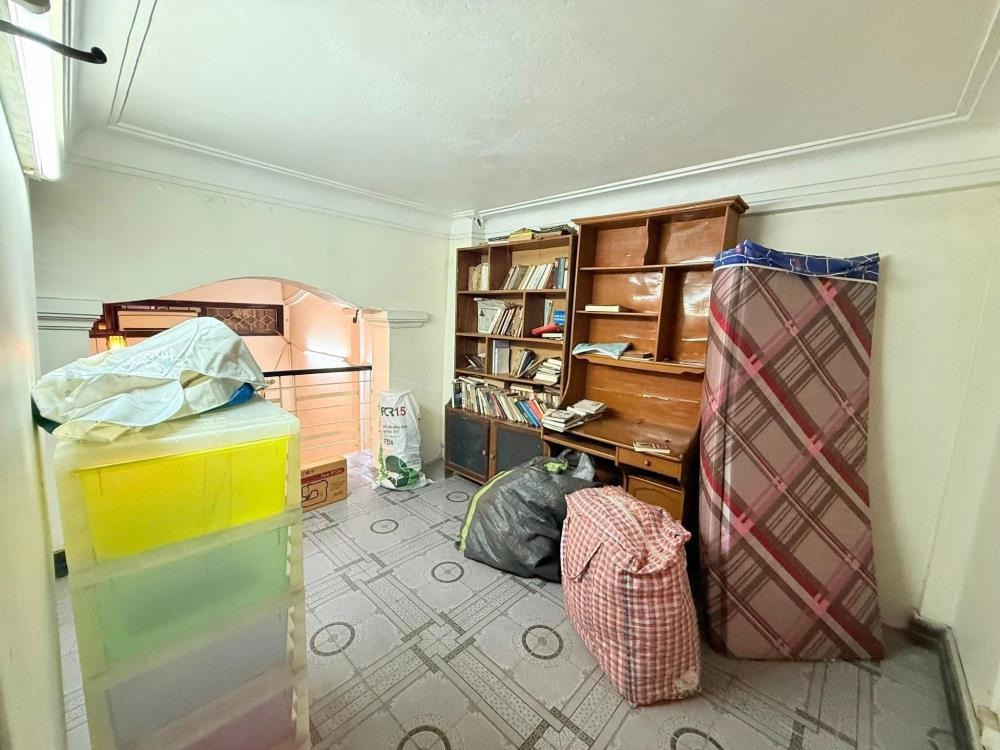 Phân Lô Hoàng Hoa Thám 41m² 5 Tầng, Ô Tô Đỗ Cửa, Giá 12.6 Tỷ