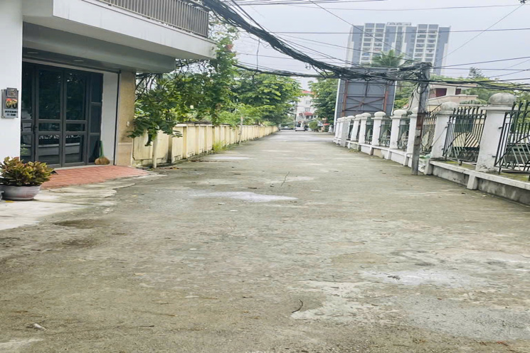 TẬP THỂ  BINH ĐOÀN 12- YÊN NGHĨA - HÀ ĐÔNG,CẦN BÁN GẤP NHÀ DT 62 M2  NHỈNH 7 TỶ CÓ THƯƠNG LƯỢNG