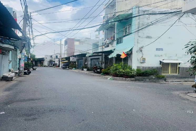 Bán đất đẹp - hẻm 8m thông - 4.7 x 11 - 50m2 - xây 4 tầng - gần Aeon Tân Phú - chỉ 4.x tỷ