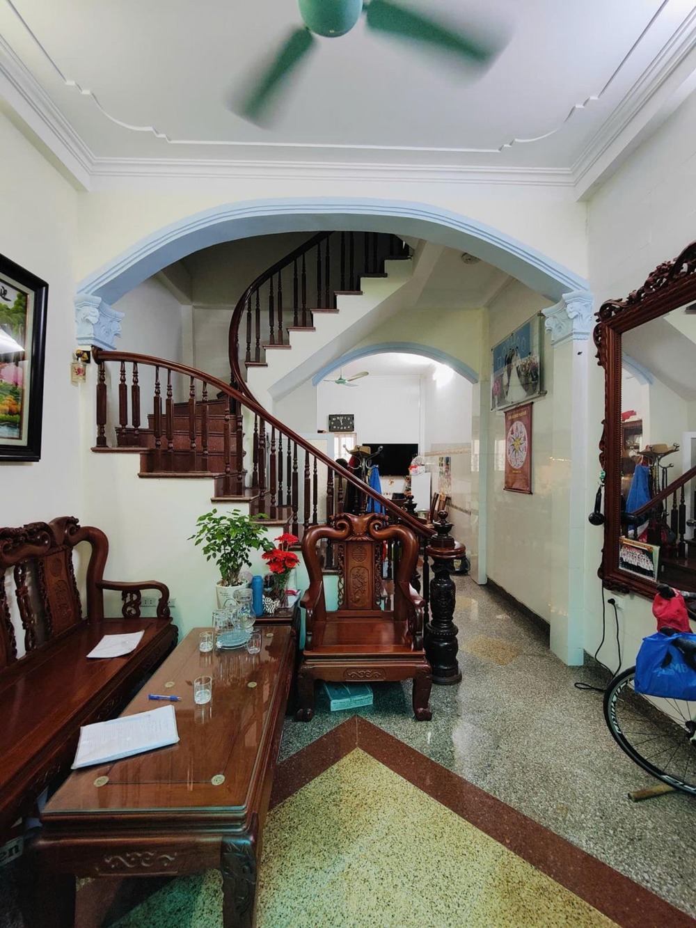 Nhà Đẹp 4 Tầng Hà Đông - 40m2, Ngõ Ô Tô, Gần Metro, Giá 8 Tỷ