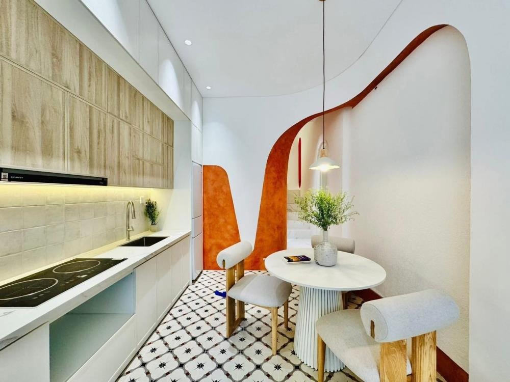 Bán Nhà 2 Lầu Wabi Sabi Bình Thạnh - Giá 2.72 Tỷ