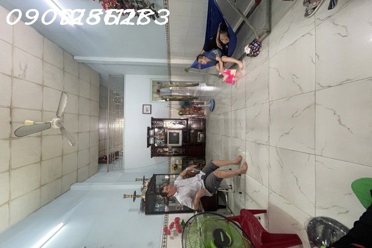BÁN GẤP NHÀ MẶT TIỀN-TT NHÀ BÈ-80M2- NHỈNH 6 TỶ