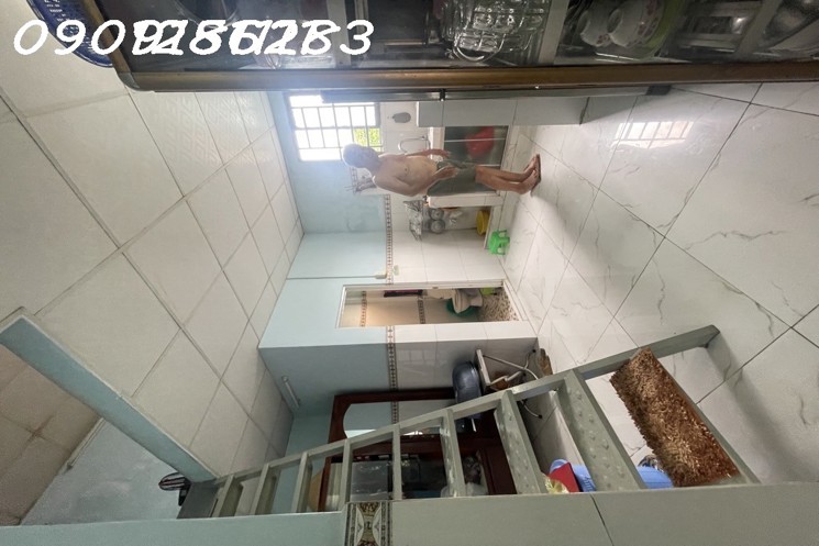 BÁN GẤP NHÀ MẶT TIỀN-TT NHÀ BÈ-80M2- NHỈNH 6 TỶ