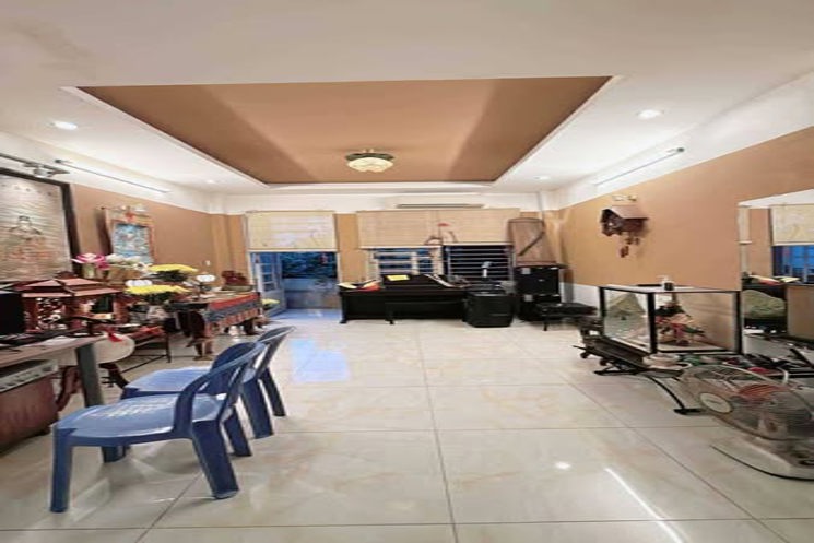 Nhà Mặt Tiền Đường Trường Sa Phường 2 Phú Nhuận Cũ
