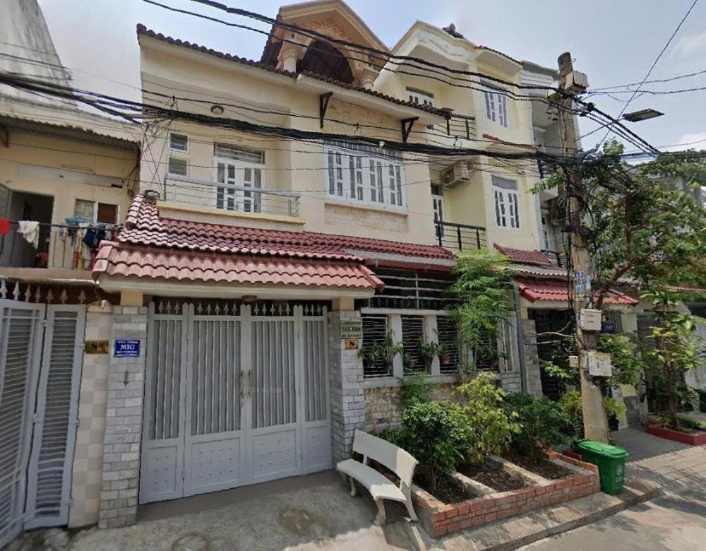 Bán Nhà Đẹp Thủ Đức - 1 Trệt 2 Lầu, 164m2, Giá 33 Tỷ