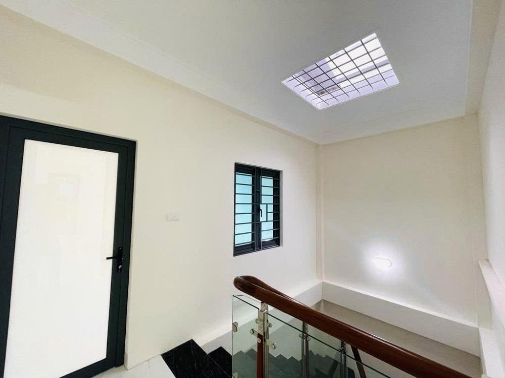 Bán nhà phân lô Thanh Xuân: 59m2, 4 tầng, ô tô vào nhà, giá 15.7 tỷ