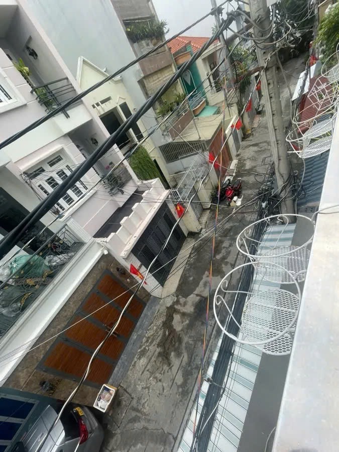 Nhà Hẻm Xe Tải Tân Kỳ Tân Quý - 76m2 - 8.8 tỷ - Tiện Kinh Doanh